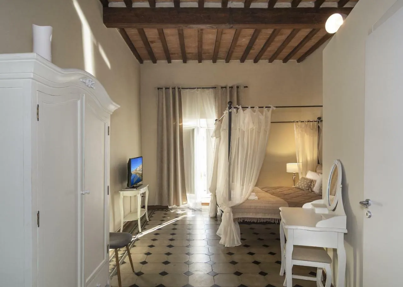 Garibaldi B&B Pisa Bed & Breakfast
